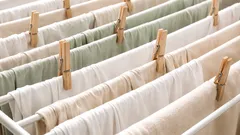 Suší se vaše prádlo pomalu? 5 neobvyklých způsobů, jak sušit prádlo dvakrát rychleji